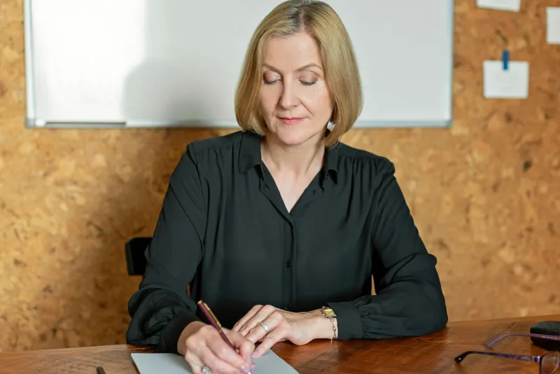 The Authenticity Paradox: When Britain's C-Suite Voices Aren't Their Own